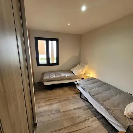 En 4 Etoiles Apartment *